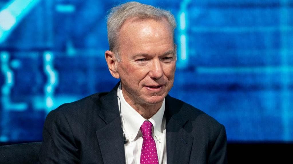 AI Anxiety: Graduates Booing the Former Google Chief Signals a Growing Concern